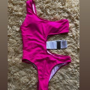 One shoulder one piece swimsuit